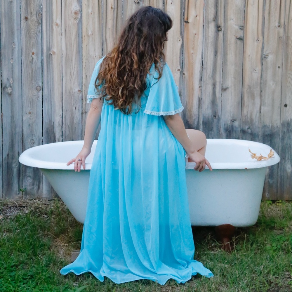 Blue vintage nightgown